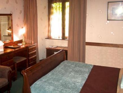 St Mary'S Hotel Golf & Country Club Pencoed Екстер'єр фото